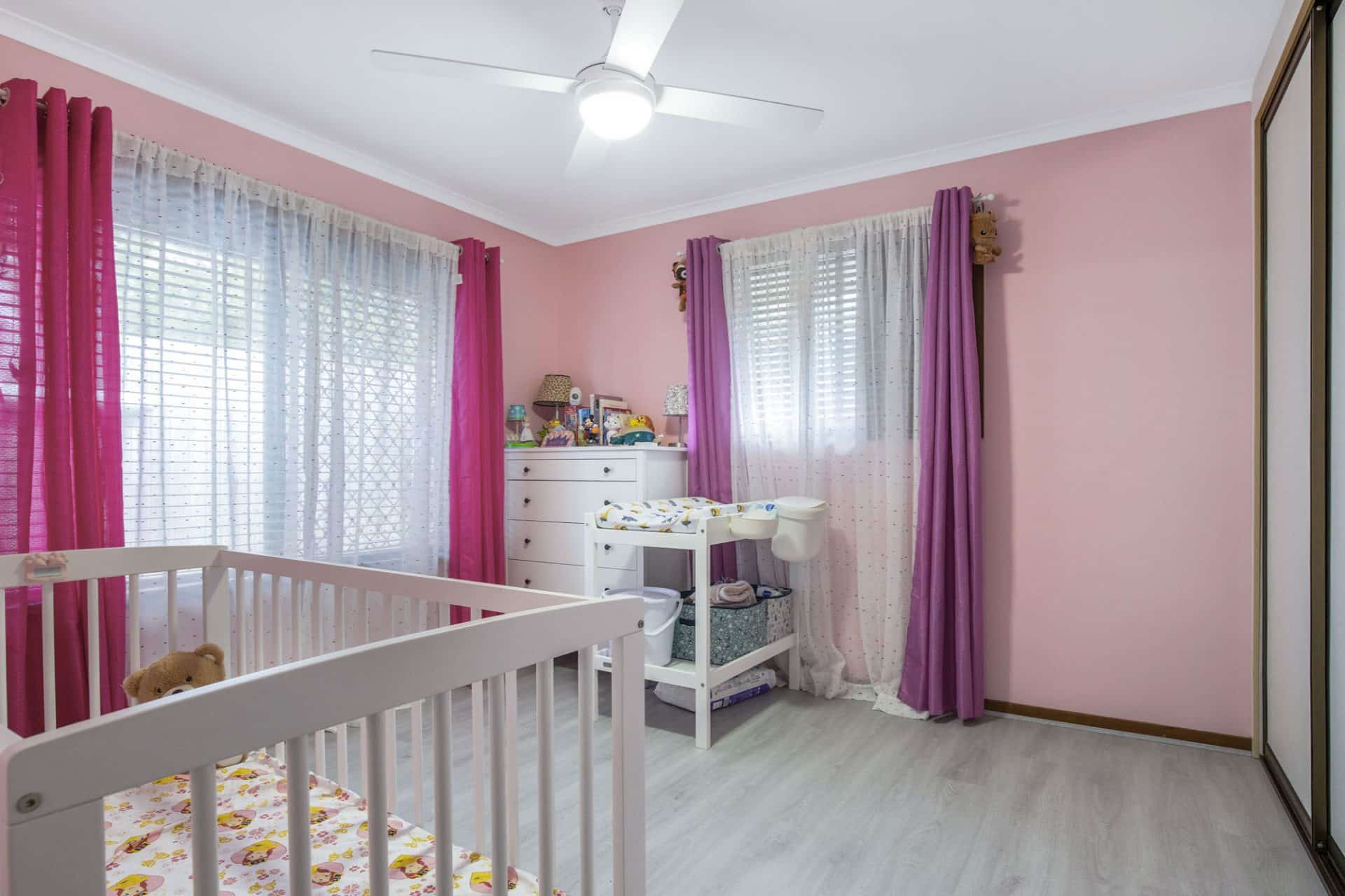 Ash Oak Hybrid Flooring 6mm - Image 9