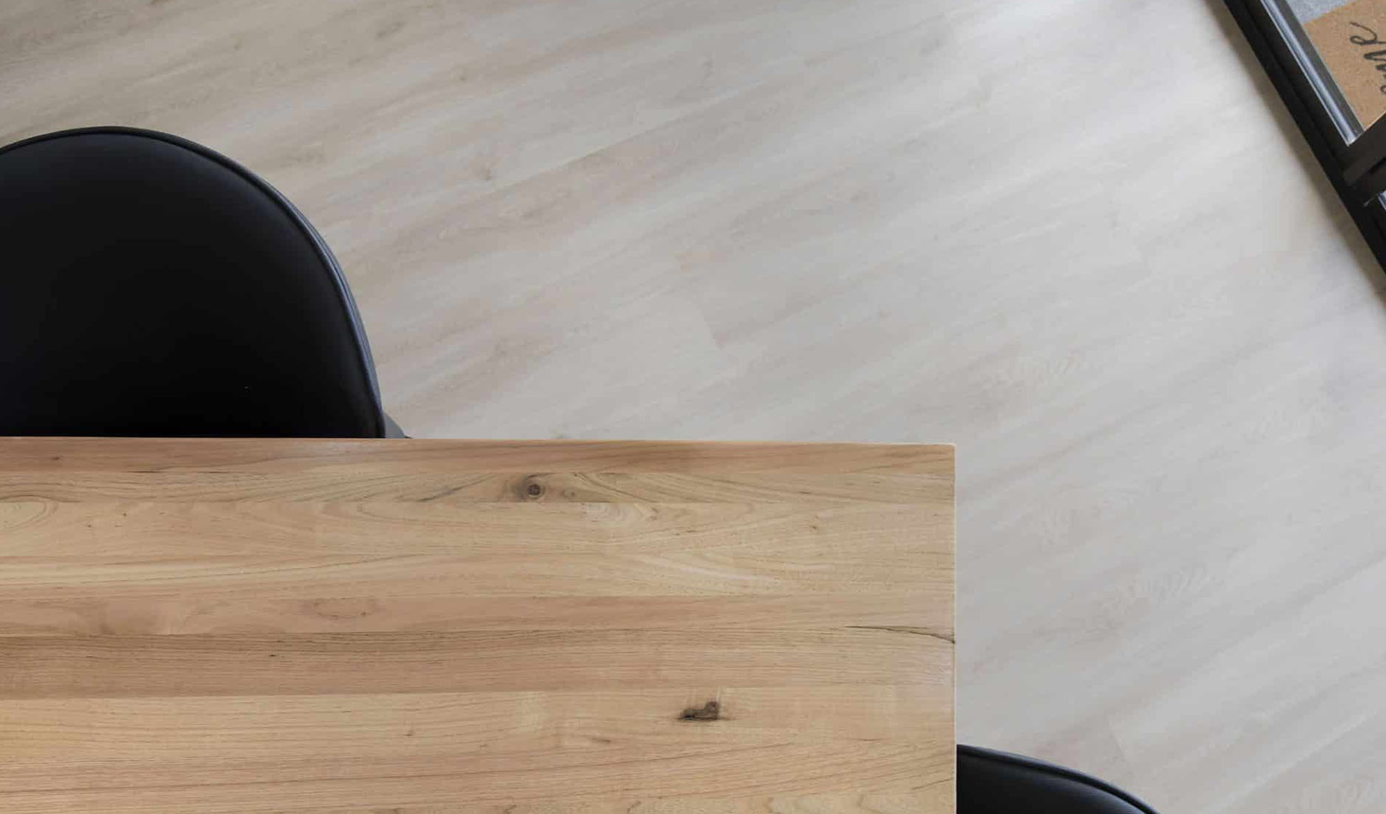 Natural Oak Hybrid Flooring - Image 5